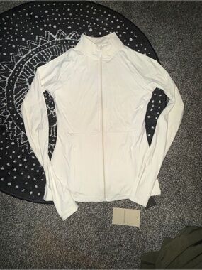Boohoo Cream Full-Zip Lightweight Active Jacket